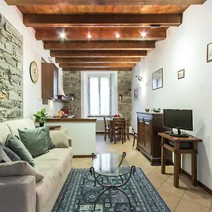Lo Storico By Holiday Solutions , Côme Italia